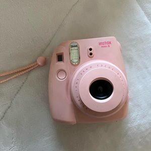 pink polaroid instax mini 8 camera